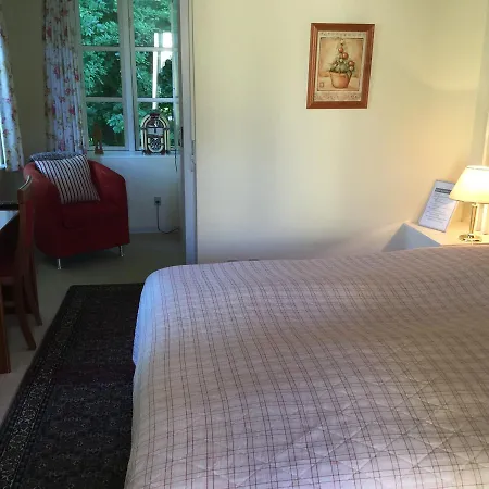 Strandidyl Bed & Breakfast *